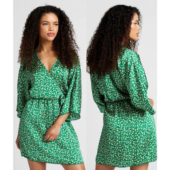 ModCloth Kimono Kuteness Satin Mini Wrap Dress Emerald Green Women's XS NWT - Picture 2 of 8